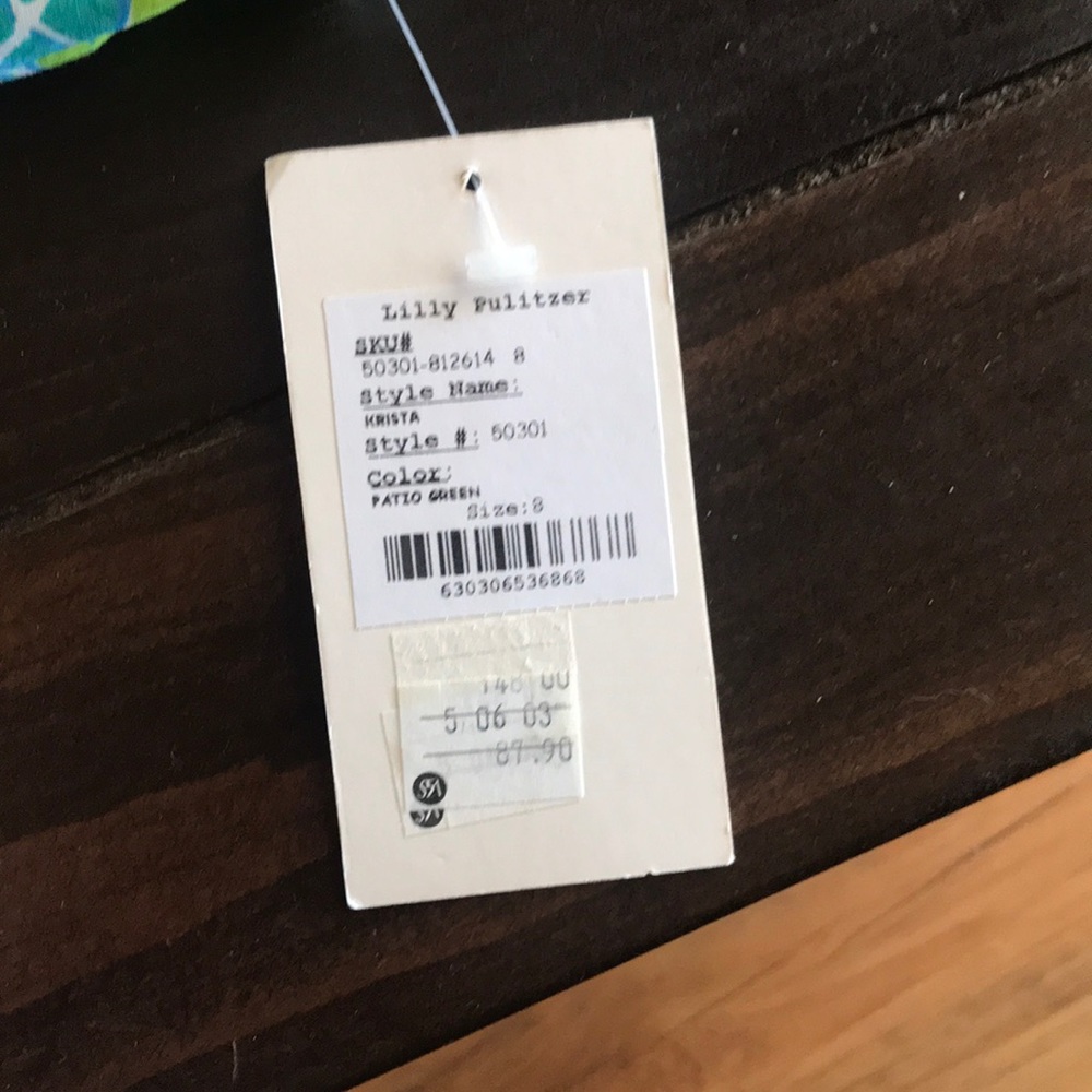 Lilly Pulitzer Size 8 dress - Picture 3 of 6